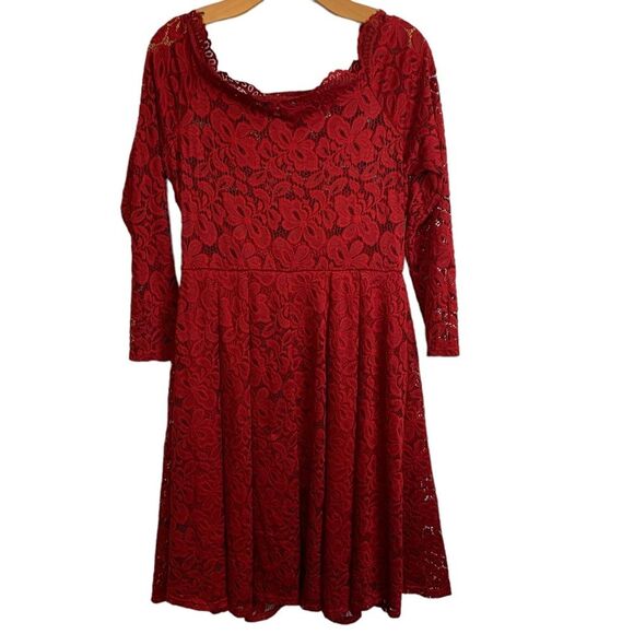 Retro Red Lace Dress with Sheer Lace Sleeves Size XL - Picture 2 of 11